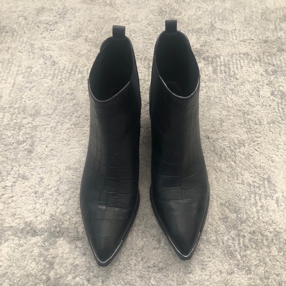 Marc Fisher Ankle Boots - Picture 8 of 8